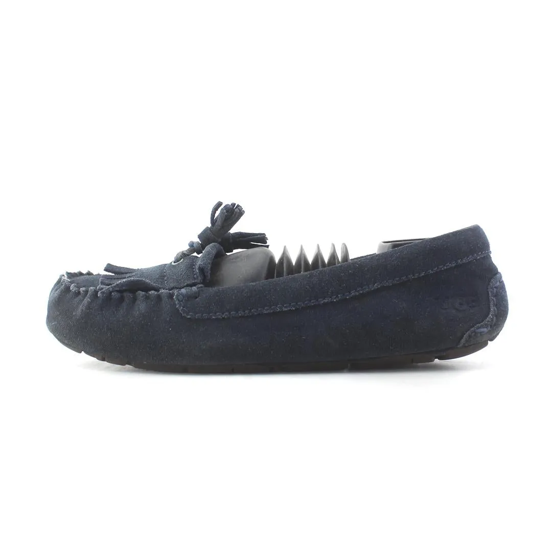 Move Bold Travel Light UGG  LIZZIE MOCCASIN