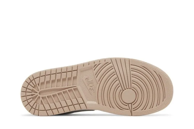 Wmns Air Jordan 1 Low 'Particle Beige' Cold Guard