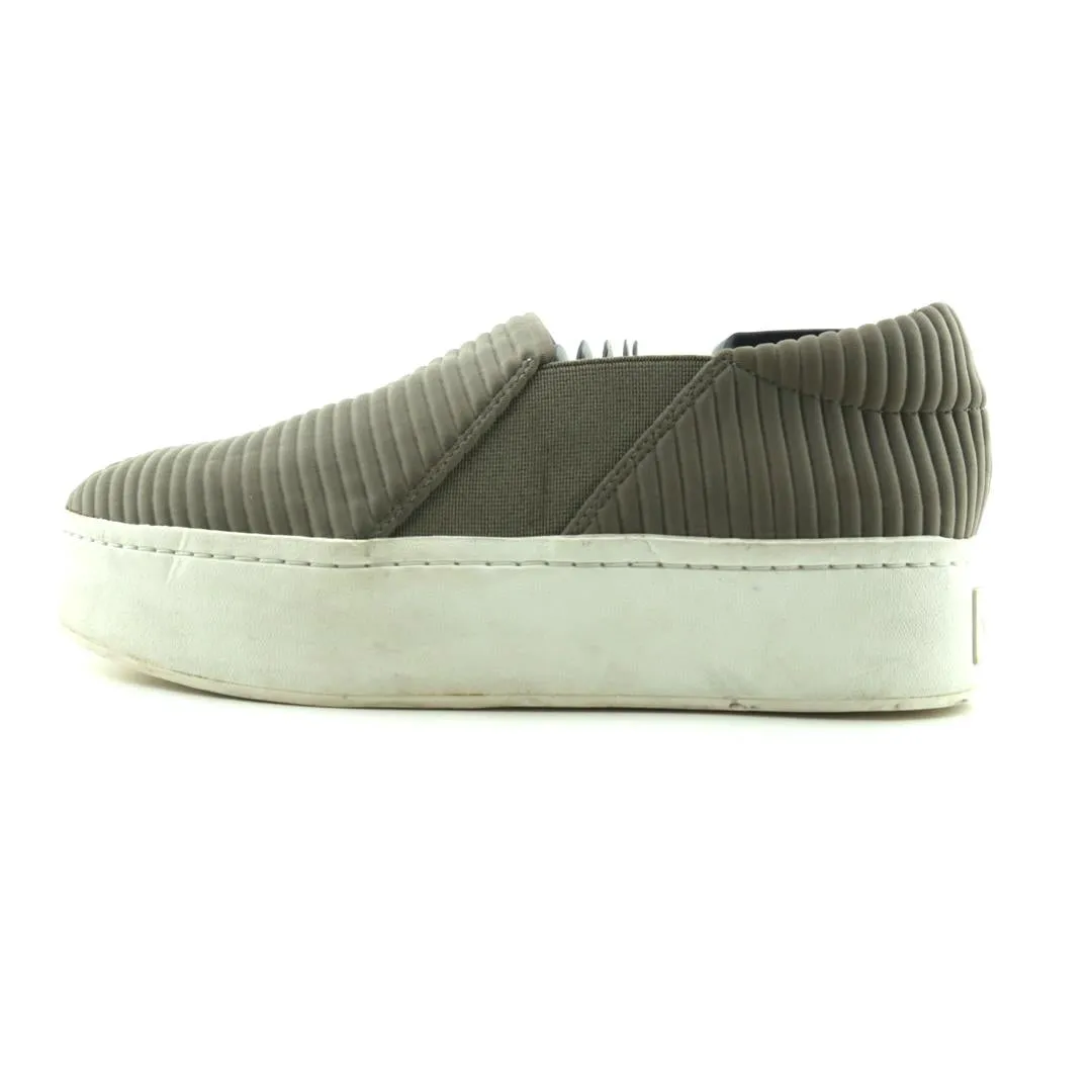 VINCE. WARREN Rubber Outsole