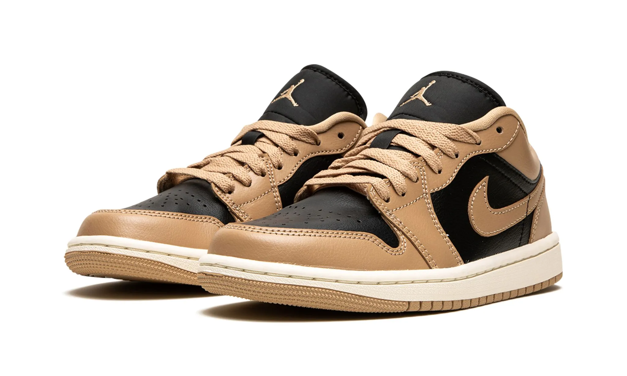 Wmns Air Jordan 1 Low 'Desert' Leg Slim
