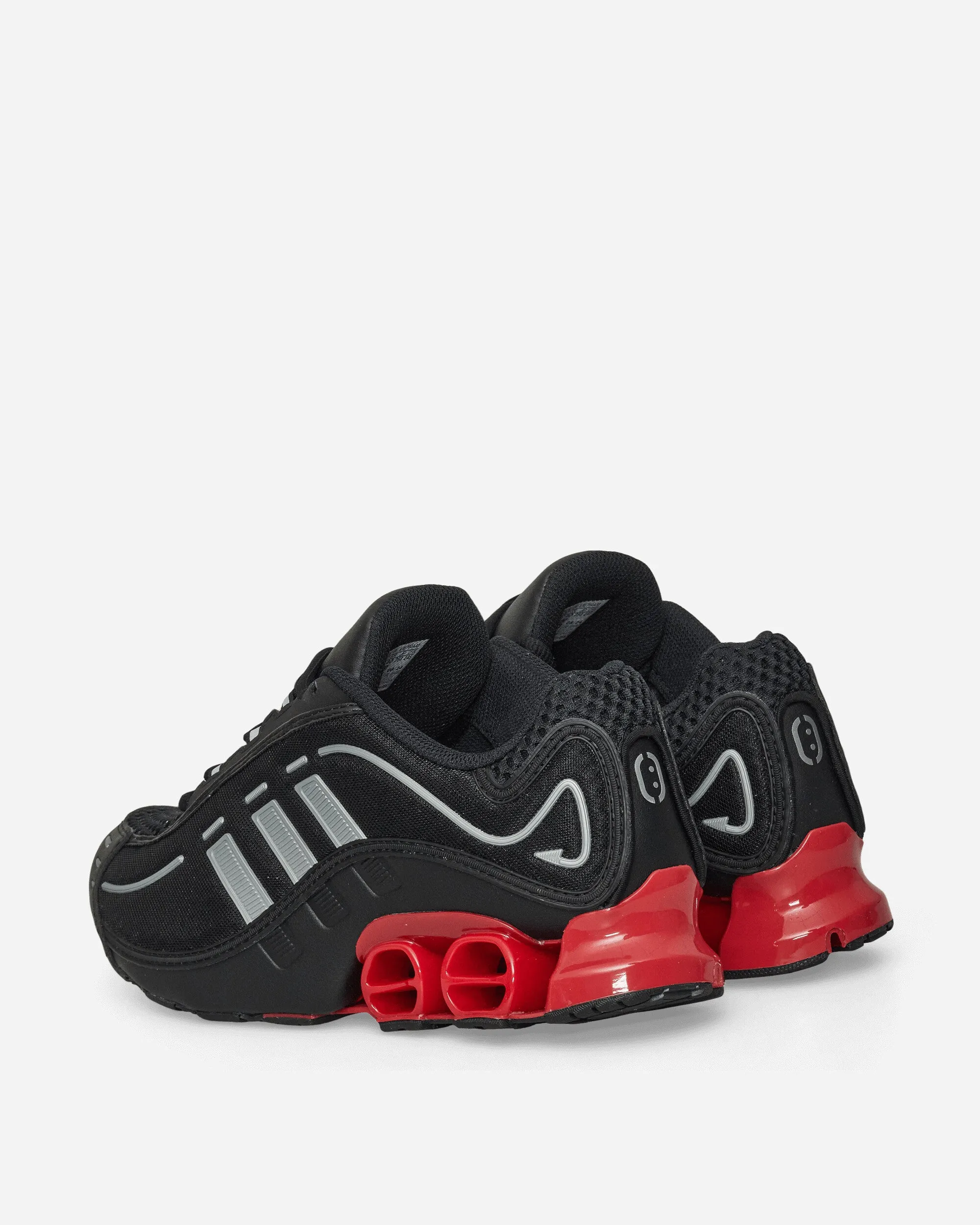 Megaride O1 Sneakers Core Black / Better Scarlet Synthetic Upper