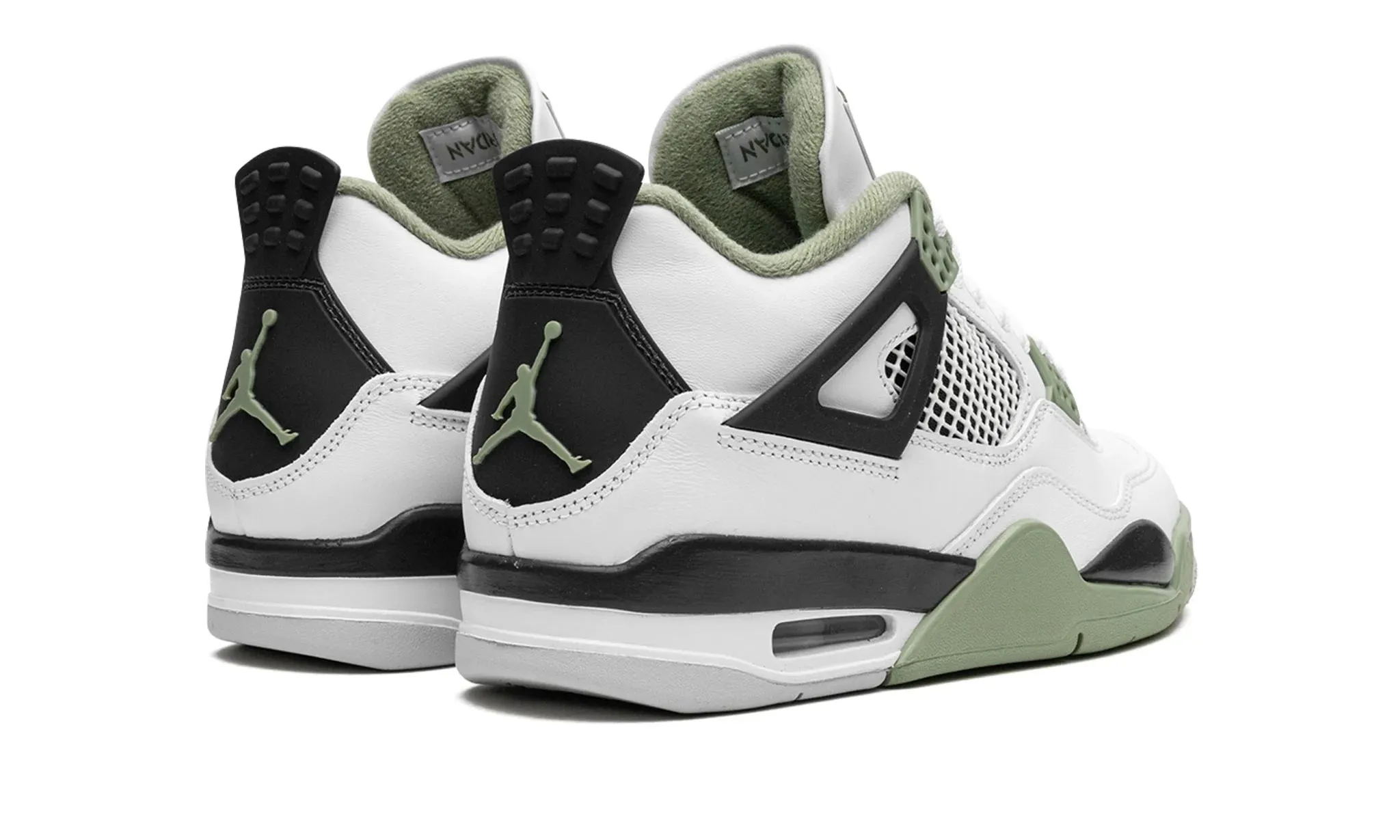 Wmns Air Jordan 4 Seafoam Clean Shape trendy touch