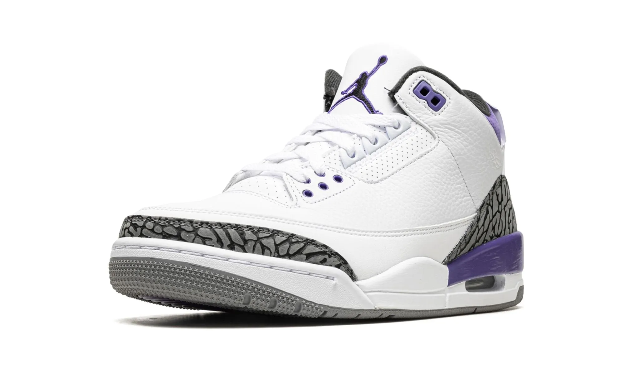 Step Friendly Air Jordan 3 Retro Dark Iris