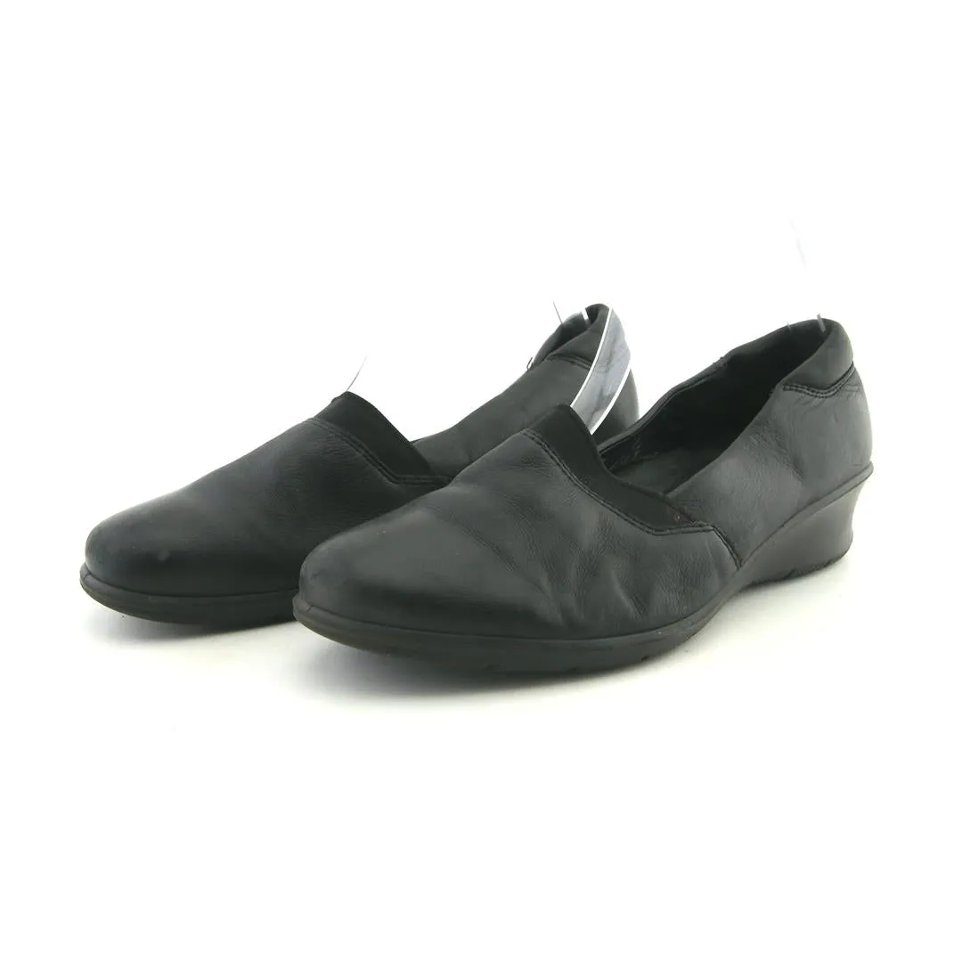 ECCO . Modern Bold