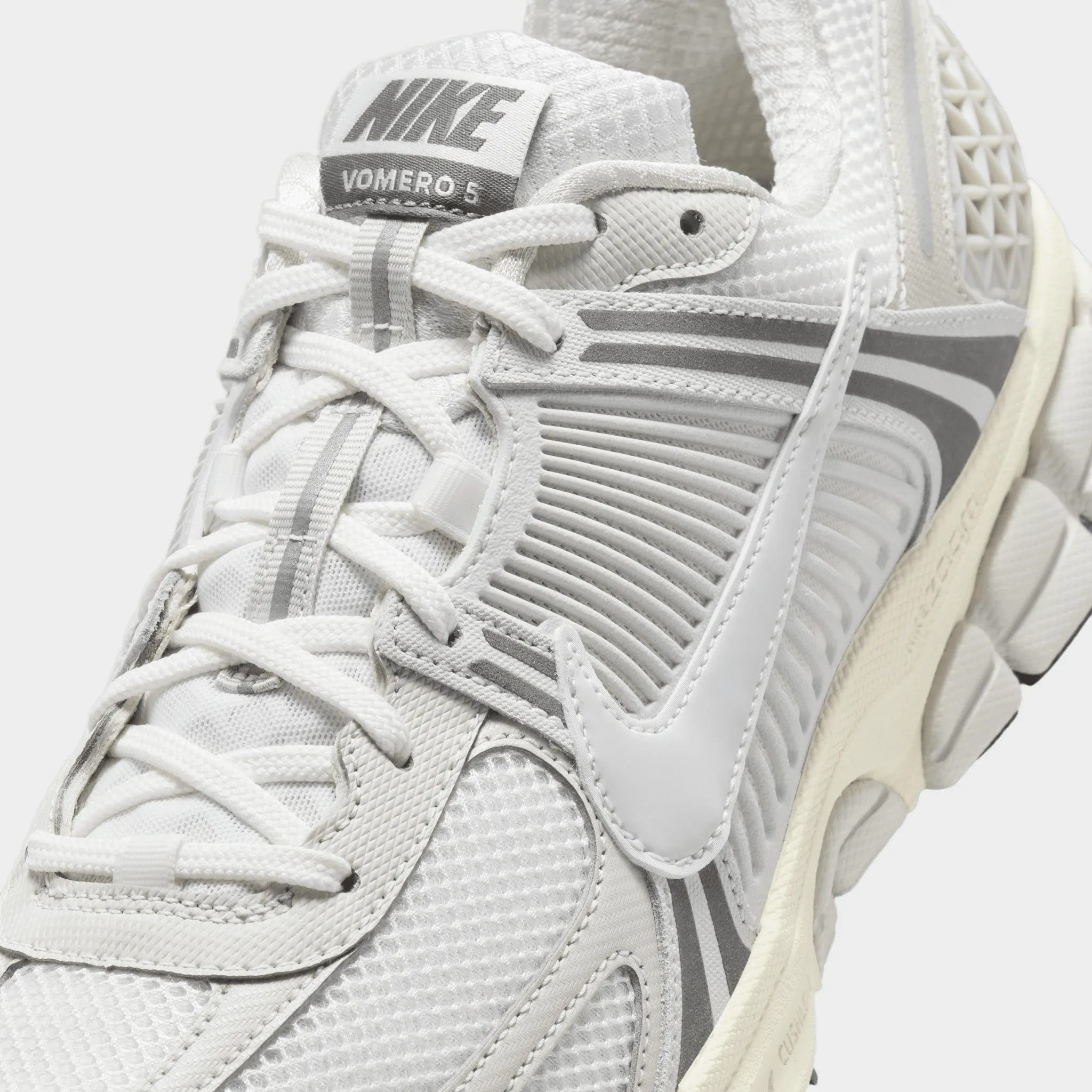 Nike Zoom Vomero 5 Platinum Tint / Photon Dust - Cashmere running in a stadium shoes running in a swimming pool area shoes