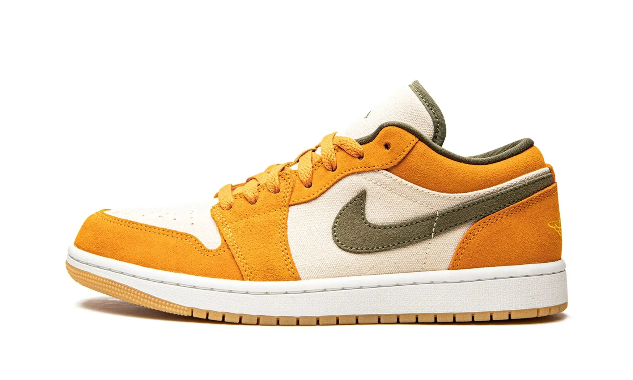 Air Jordan 1 Low SE Light Curry Durable Build