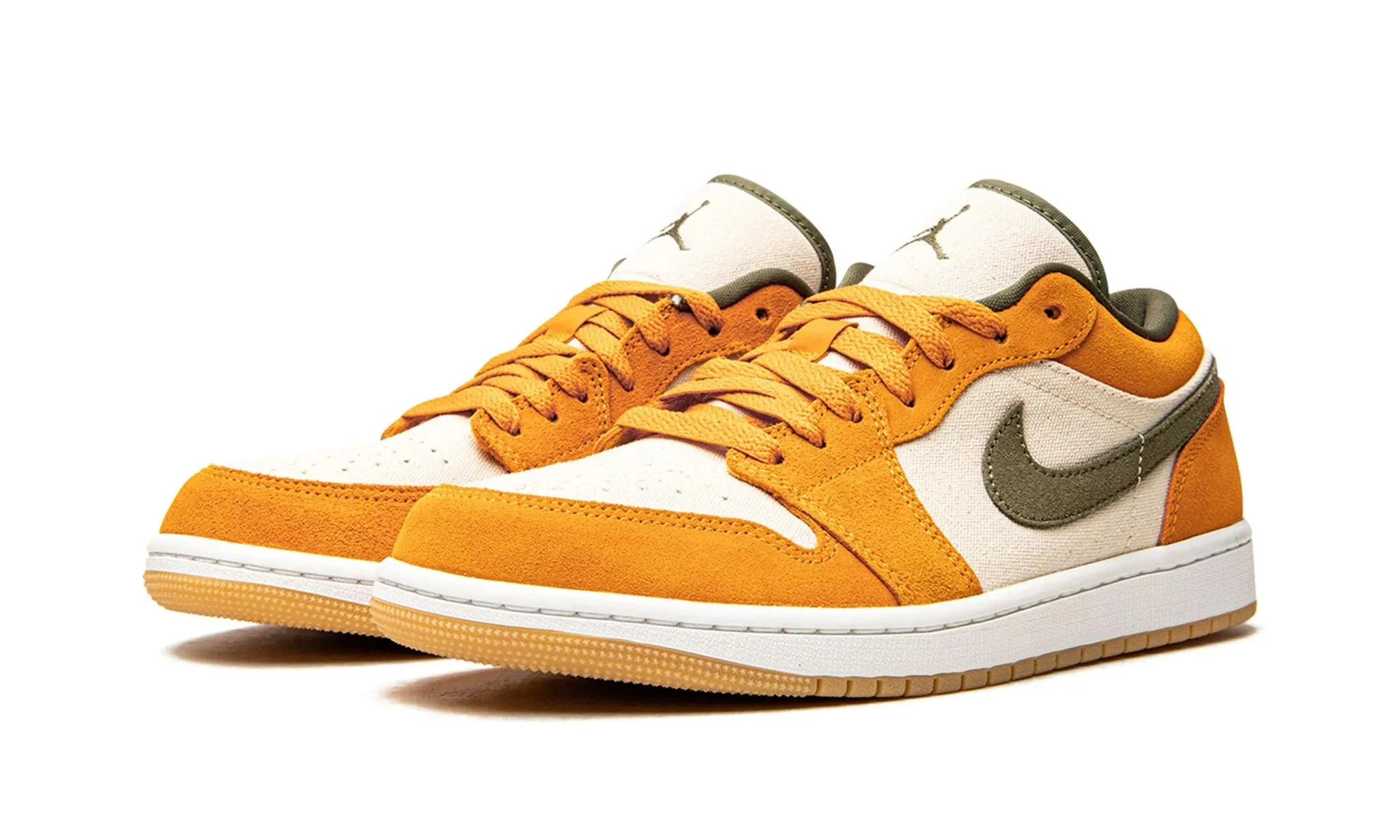 Air Jordan 1 Low SE Light Curry Moisture wicking