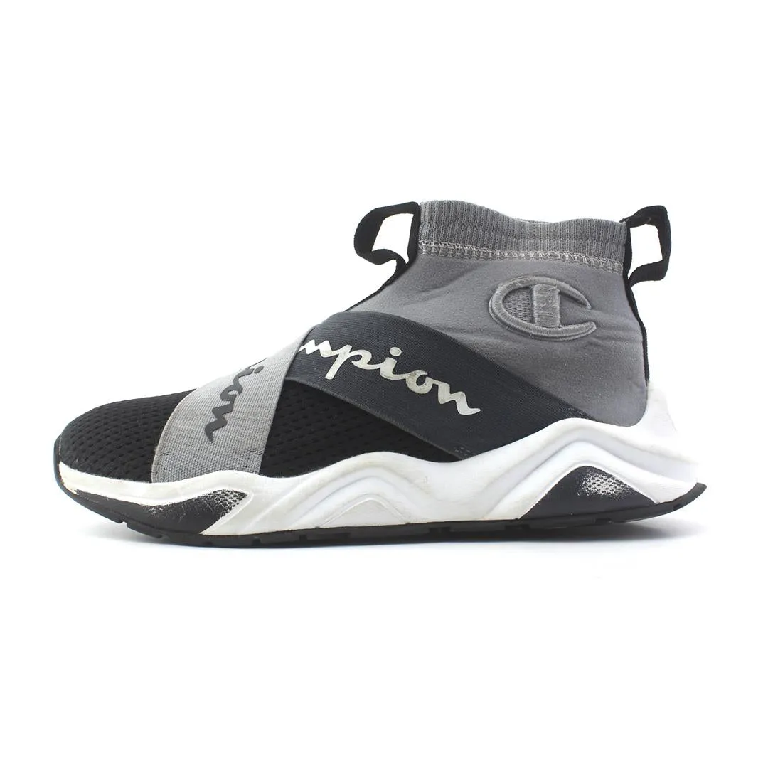 Abrasion resistant Grab Now CHAMPION  RALLY CROSSOVER