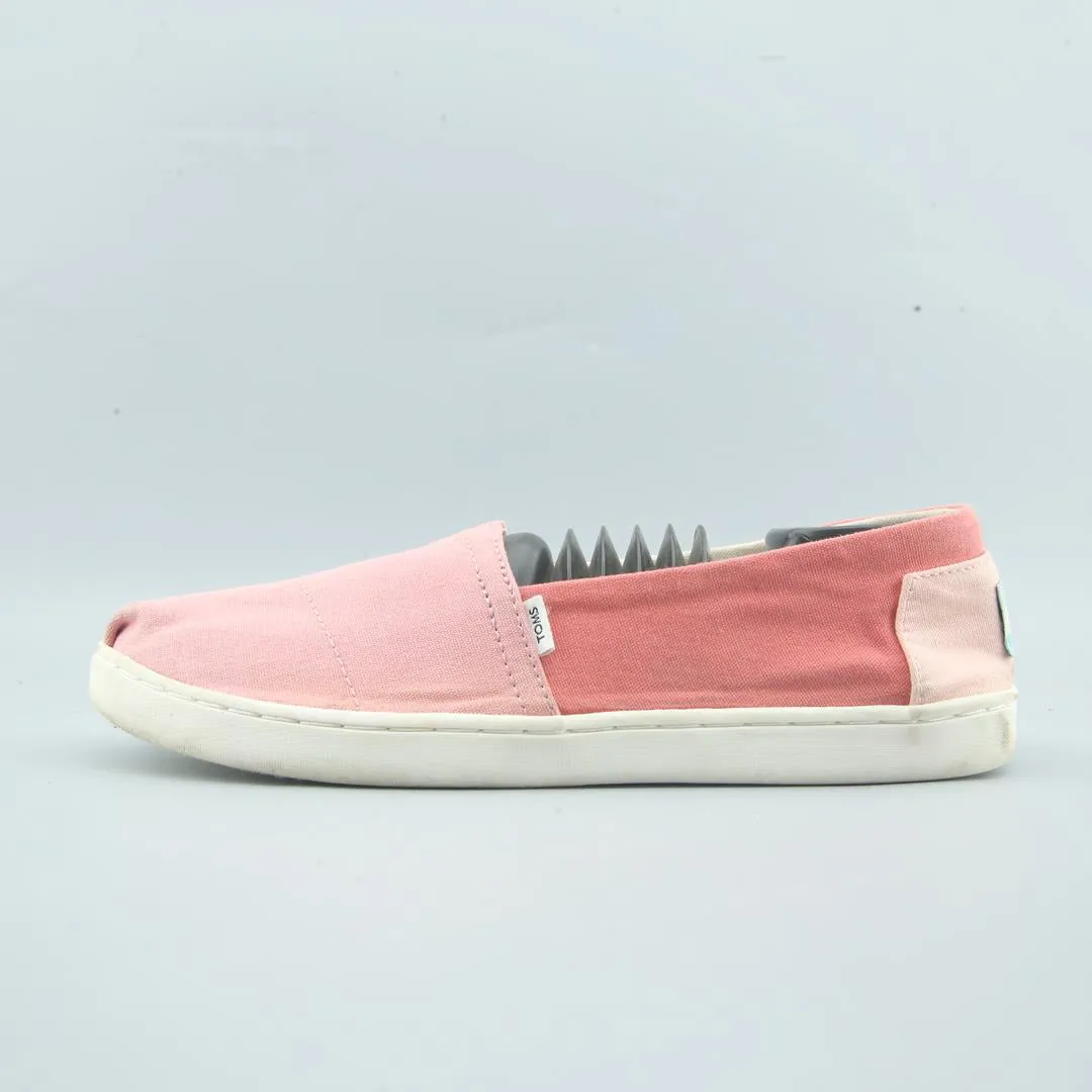 Style Base Desert Run TOMS ALPARGATA