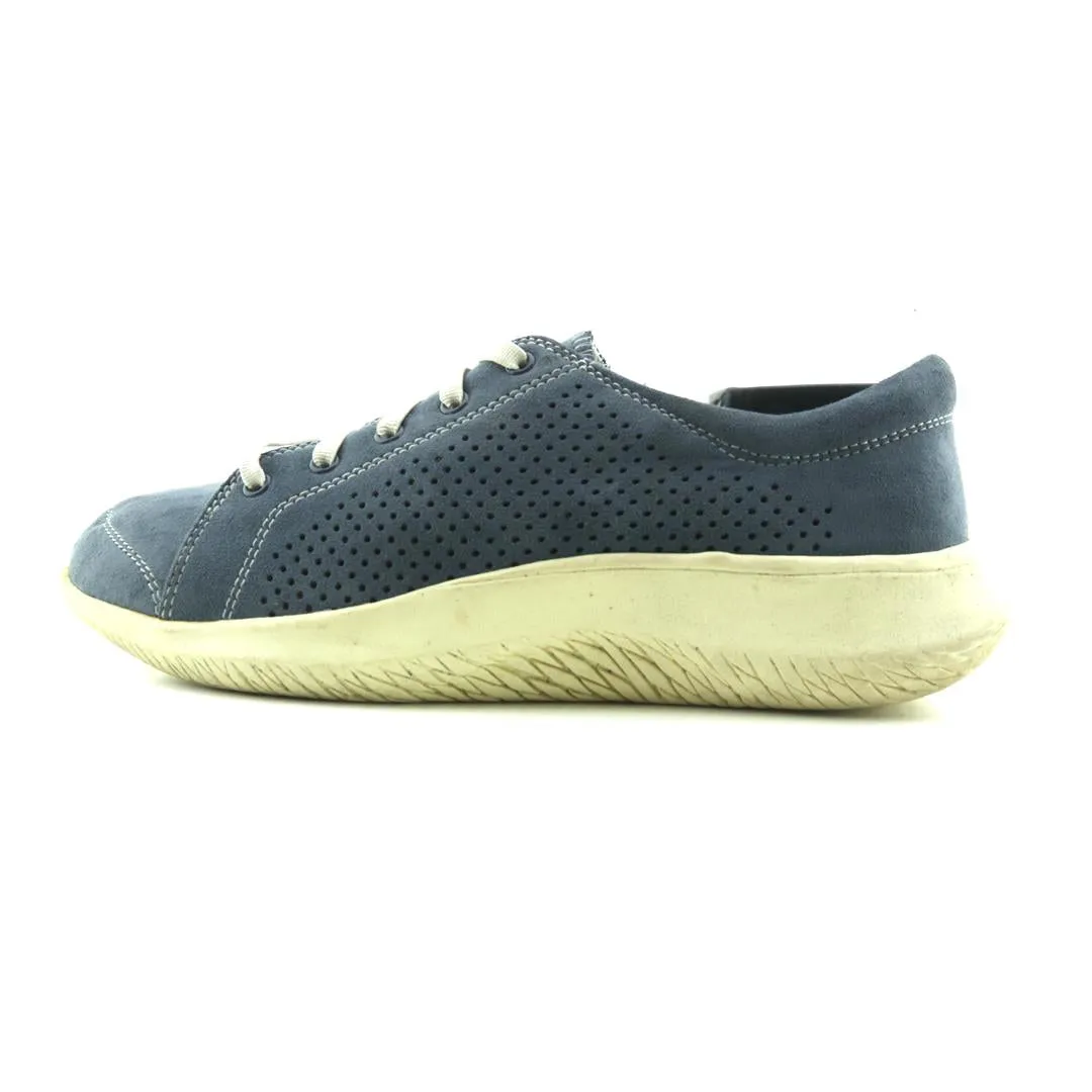 Pose Ready DR SCHOLLS BE FREE