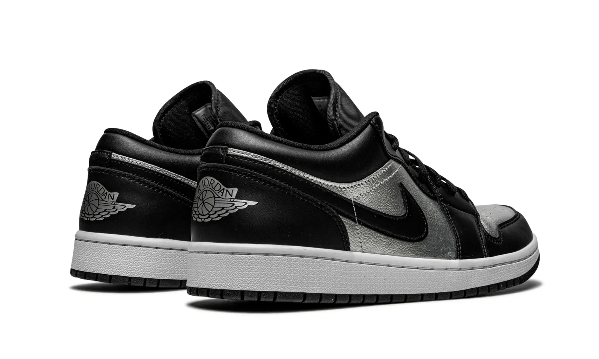 Wmns Air Jordan 1 Low SE Silver Toe Wide Base Durable Build