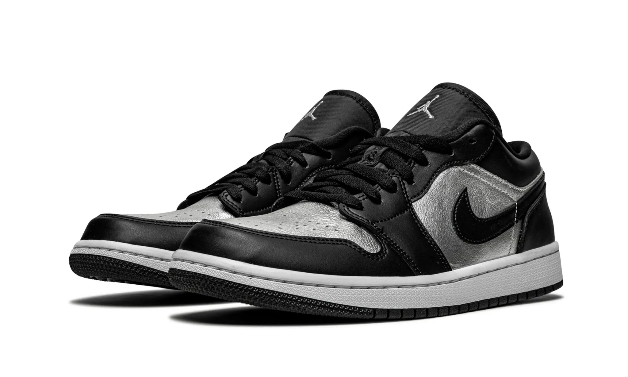 Step Light Lightweight Wmns Air Jordan 1 Low SE Silver Toe