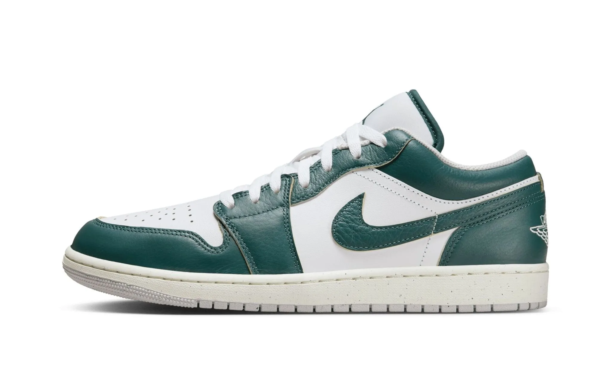 Power Grip Fire Red Air Jordan 1 Low SE 'Oxidized Green'