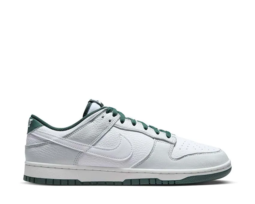 Relaxed Feel Nike Dunk Low Retro SE "Vintage Green"