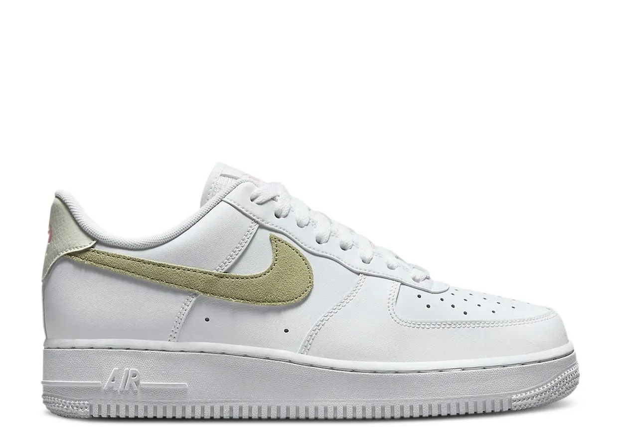 Athletic Fit anti static Nike Air Force 1 Low White Olive