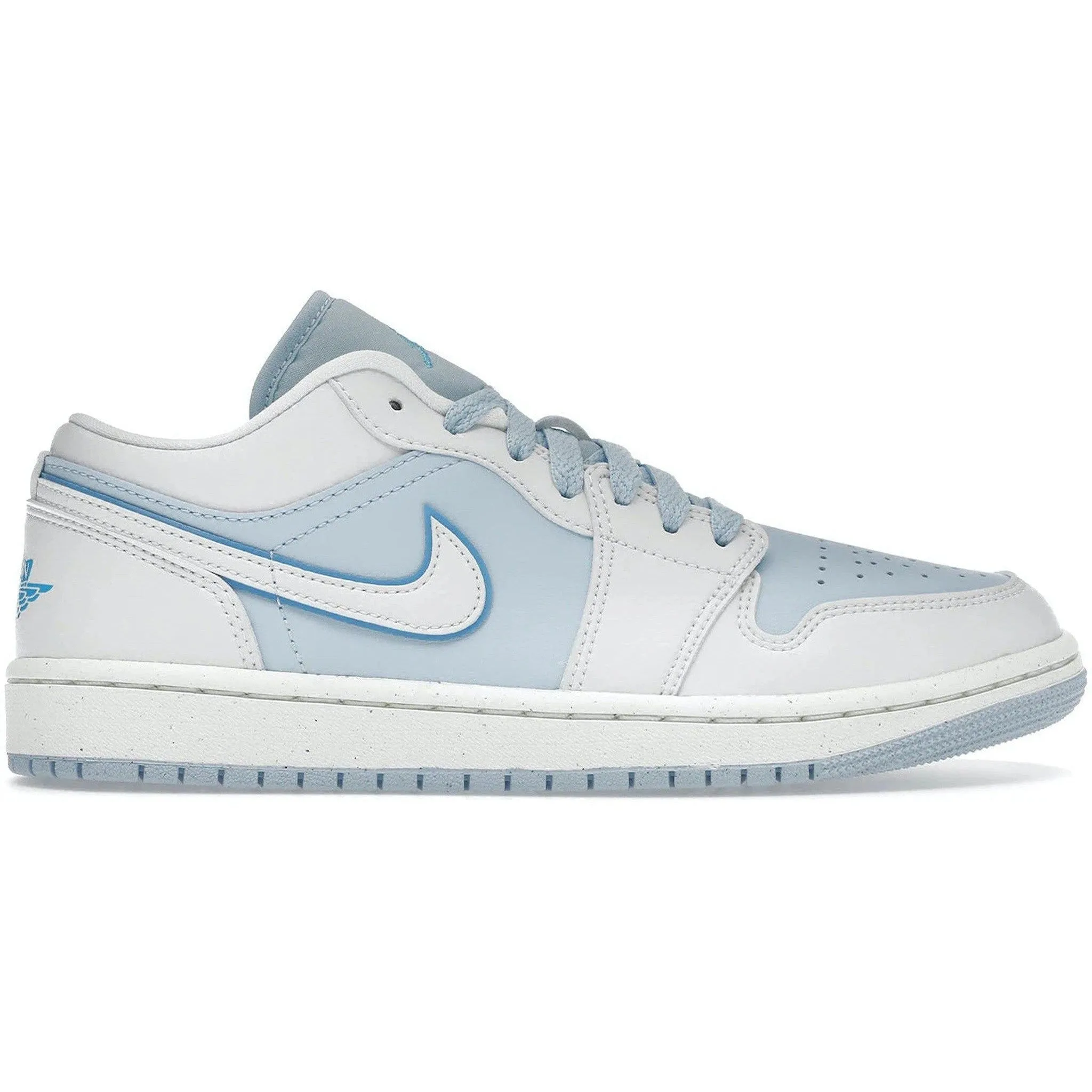 Jordan 1 Low SE Reverse Ice Blue (W) Fit Mode