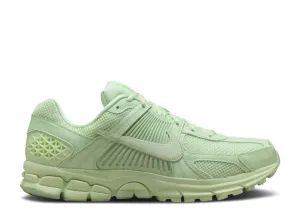 running with gloves Clarks Desert Boot Nike Zoom Vomero 5 Vapor Green