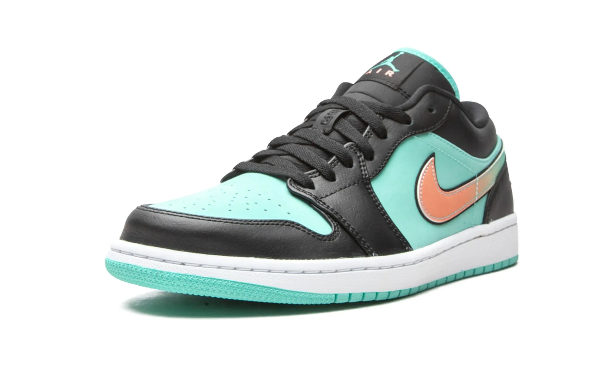Quick Motion Hill Walk Air Jordan 1 Low SE Tropical Twist