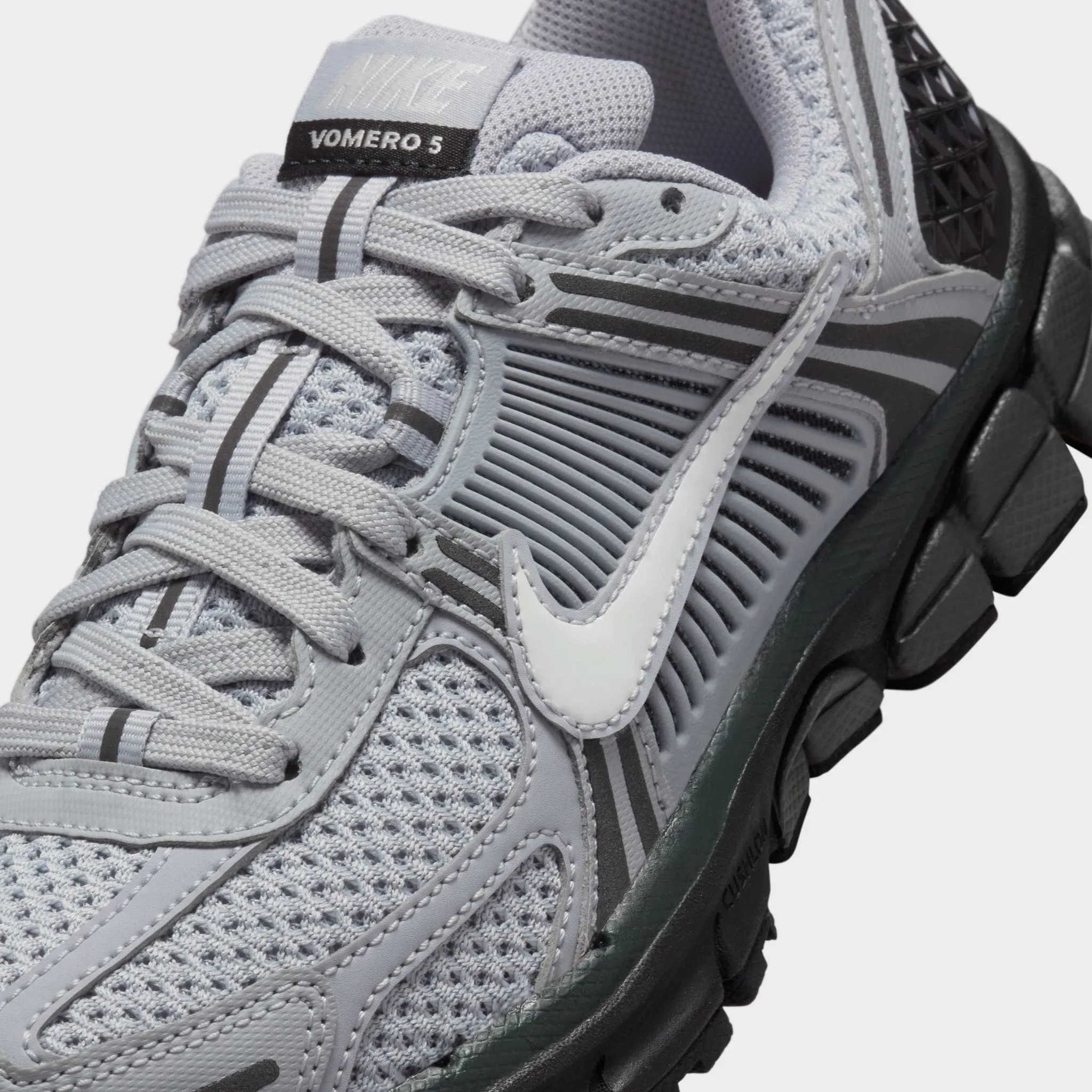 gym - workout running shoes Nike Zoom Vomero 5 GS Wolf Grey / Summit White - Black
