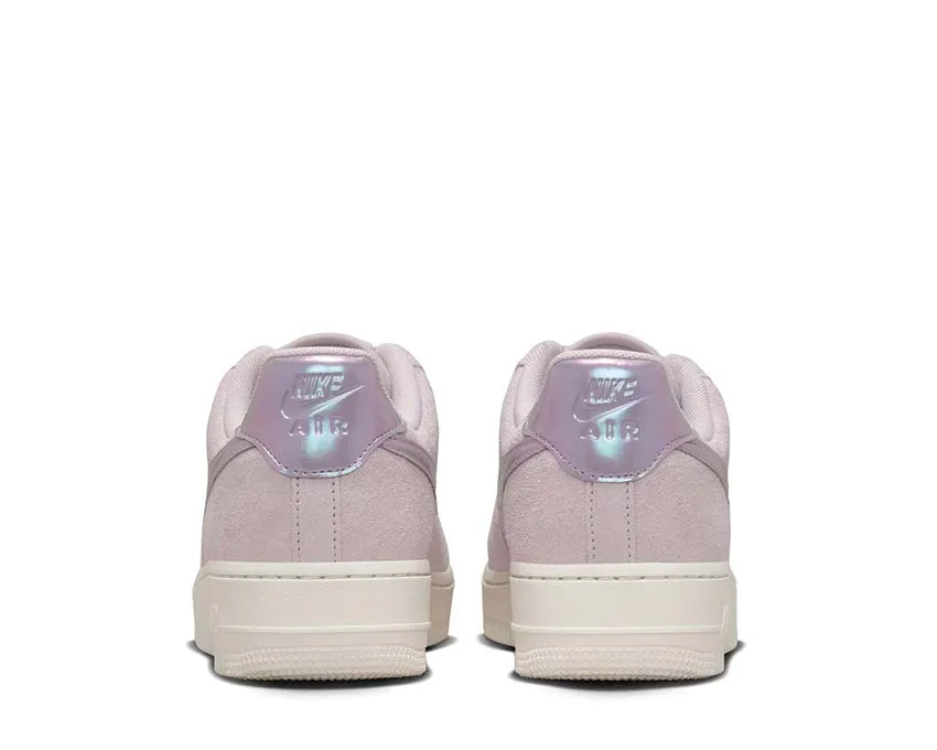 Urban Gear Style Choice Nike Air Force 1'07 W SE