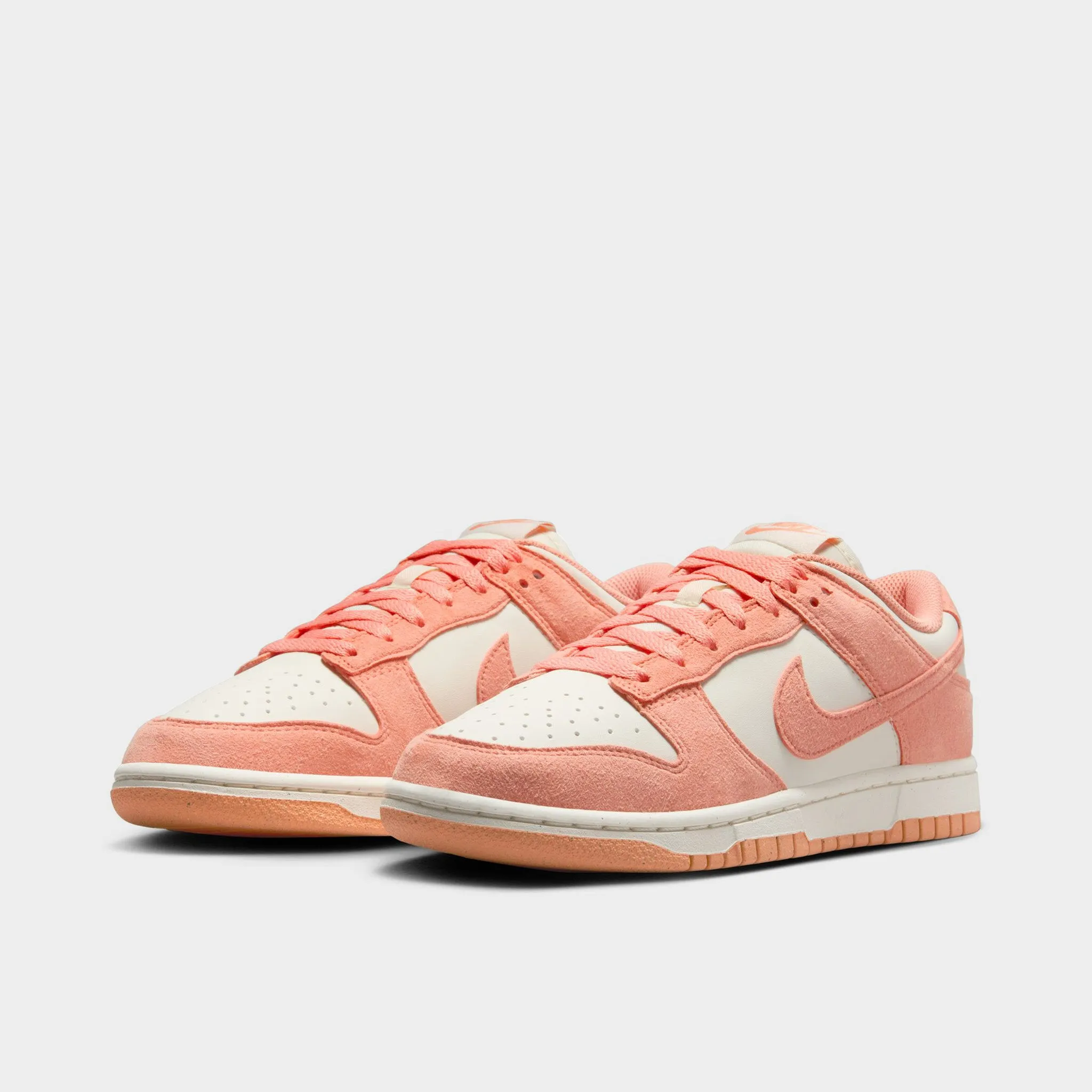 Smooth Move No Break Nike Women's Dunk Low Soft Pearl / Apricot Agate - White