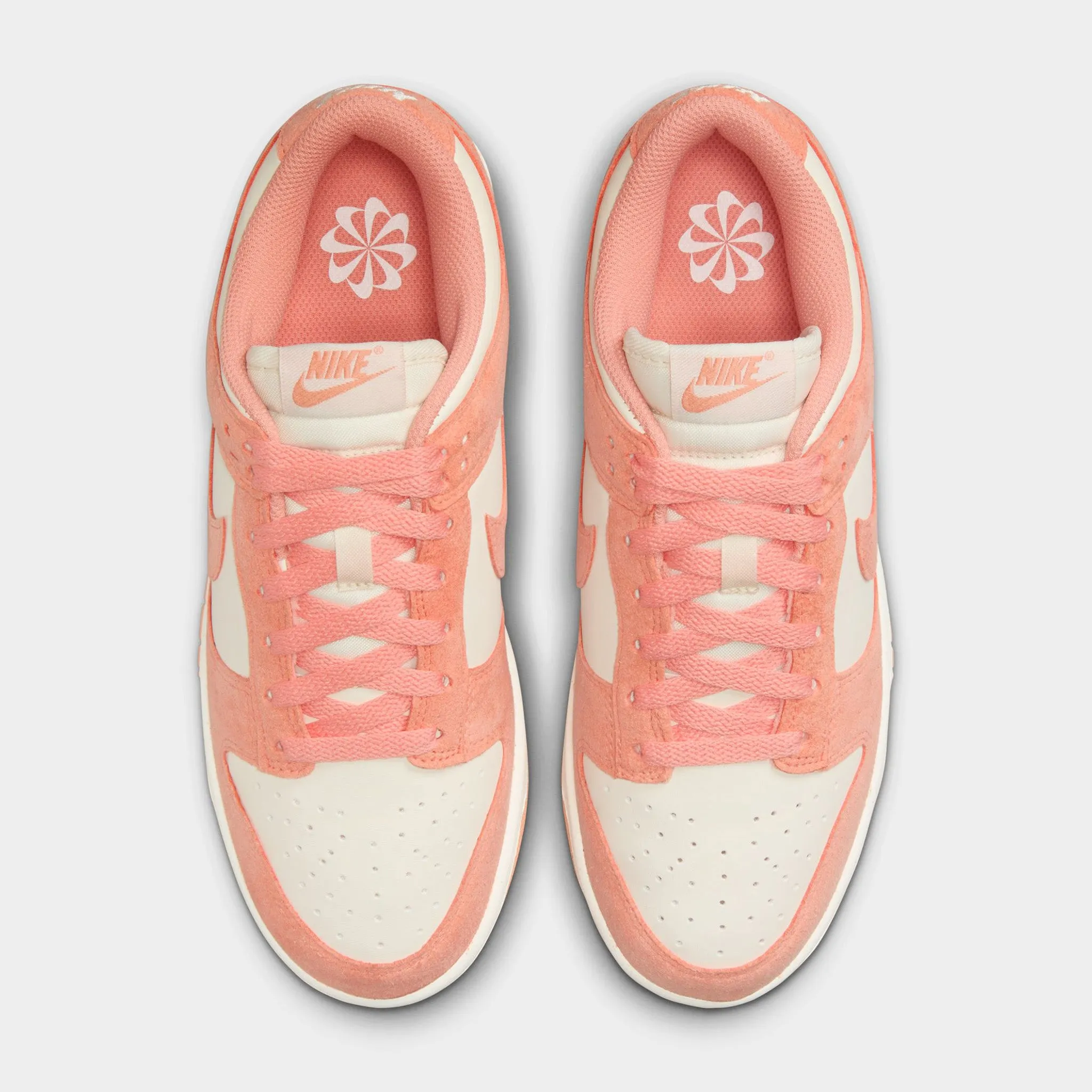 Daily Wear Every Foot Nike Women's Dunk Low Soft Pearl / Apricot Agate - White