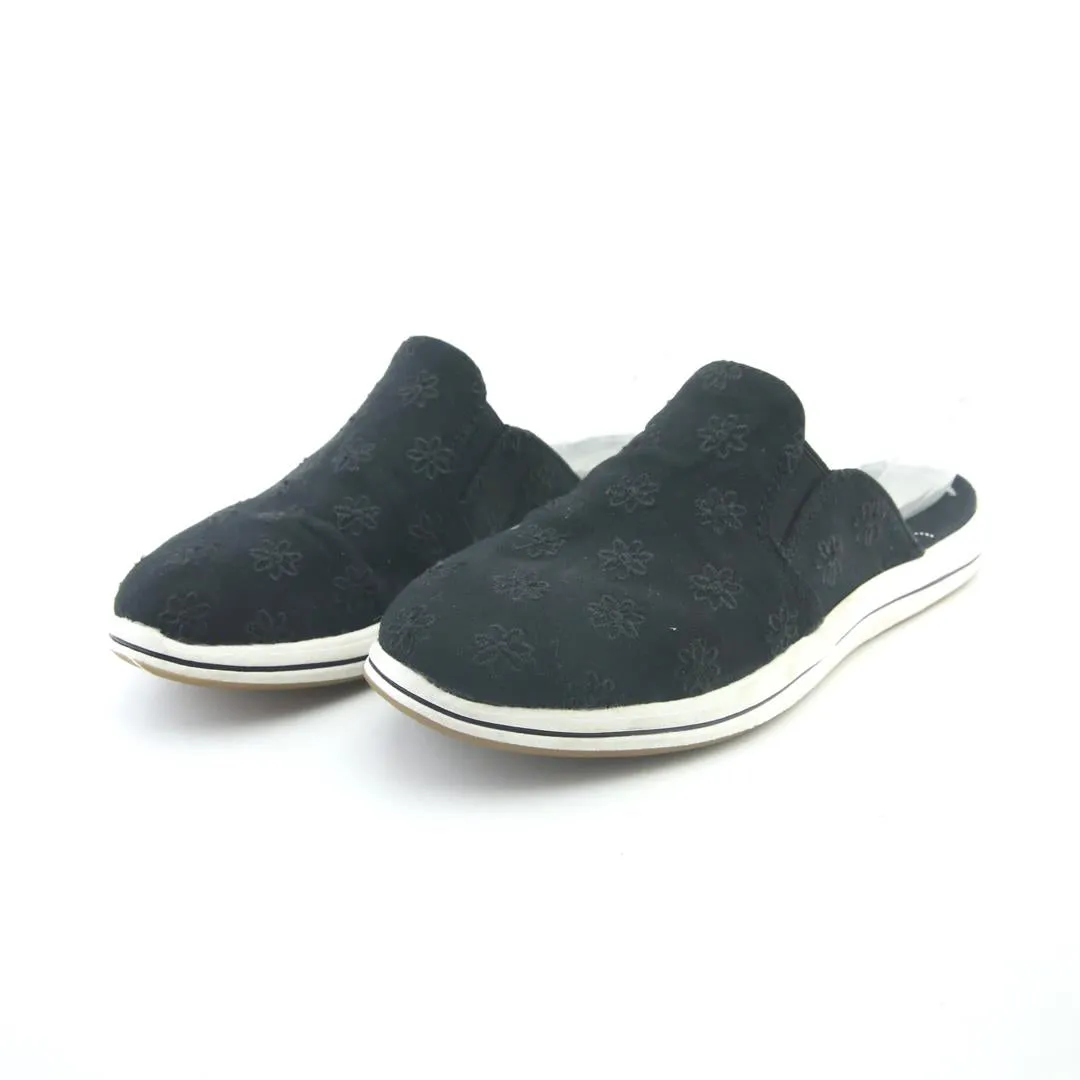 Smart Look CLARKS CLOUDSTEPPERS