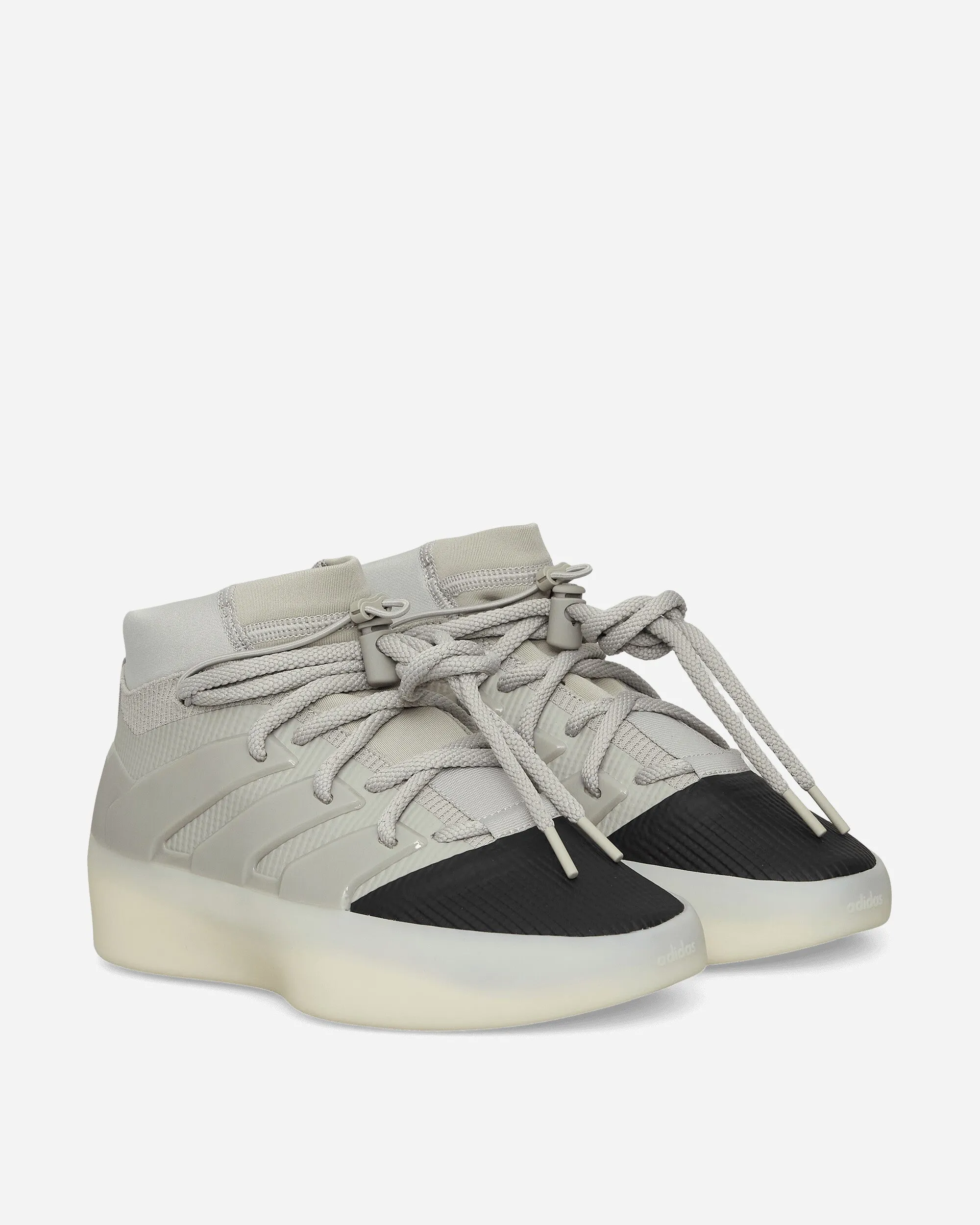 Step Free Fear of God Athletics I BASKETBALL Sesame / Carbon