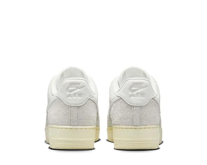 Multi Purpose Nike Air Force 1 '07 LX "Light Bone"