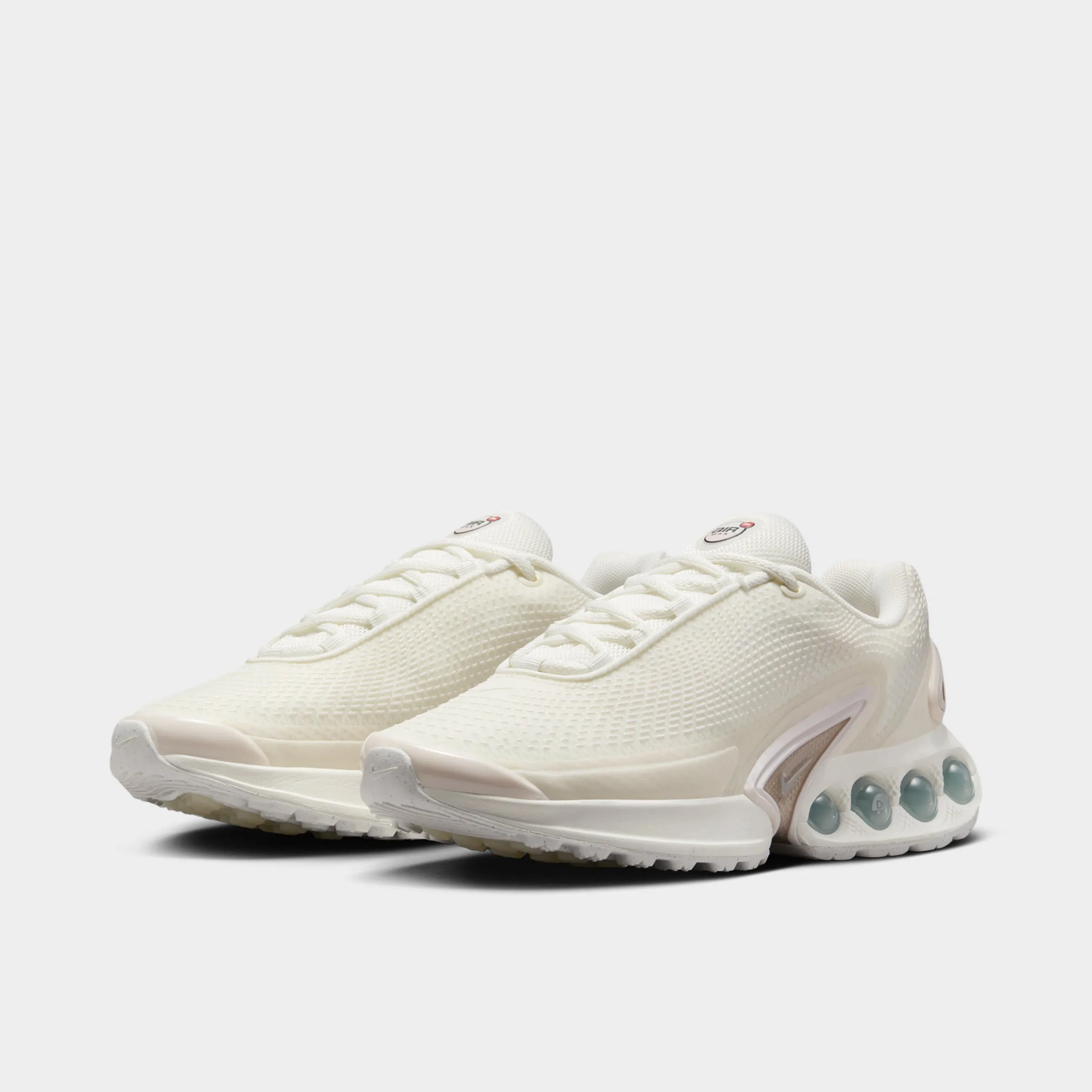 Light Reflection Summit Run Nike Women's Air Max DN SE Sail / Light Soft Pink - Fossil Stone
