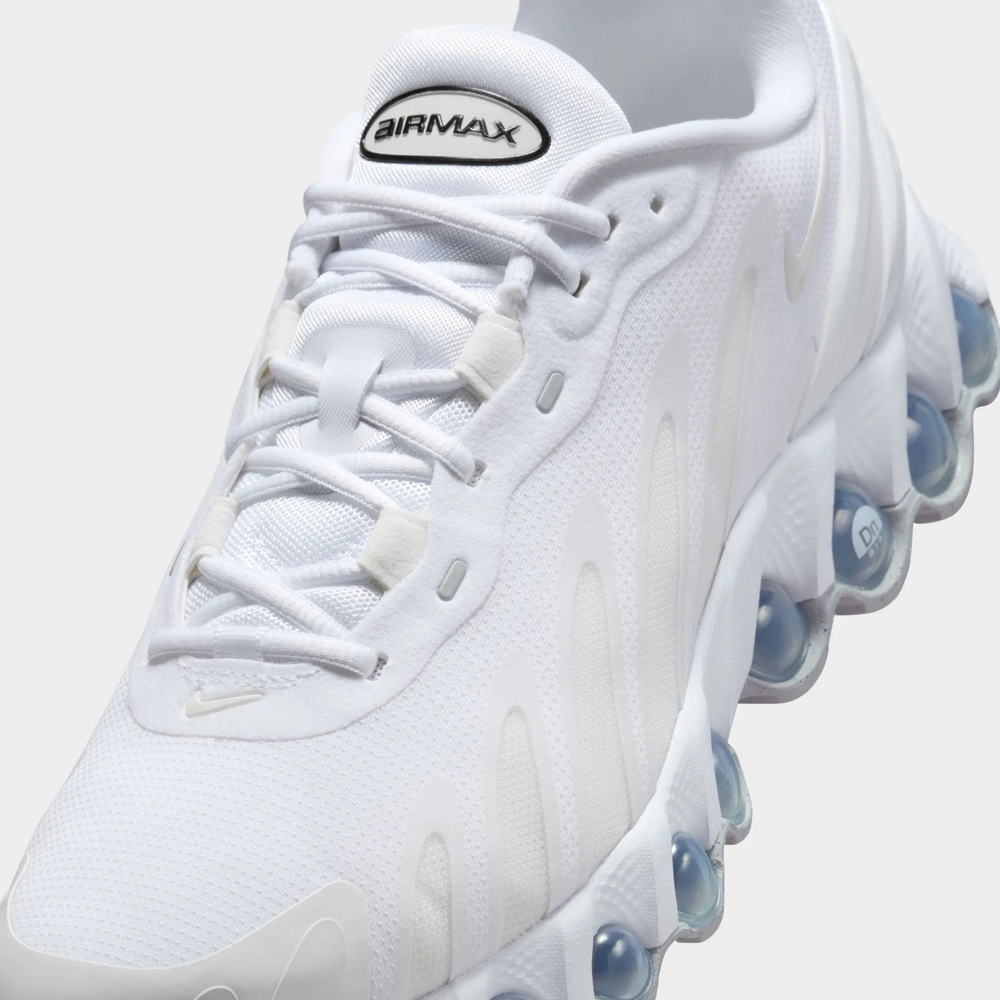 Nike Air Max DN8 White / Metallic Silver - White Sturdy Outsole