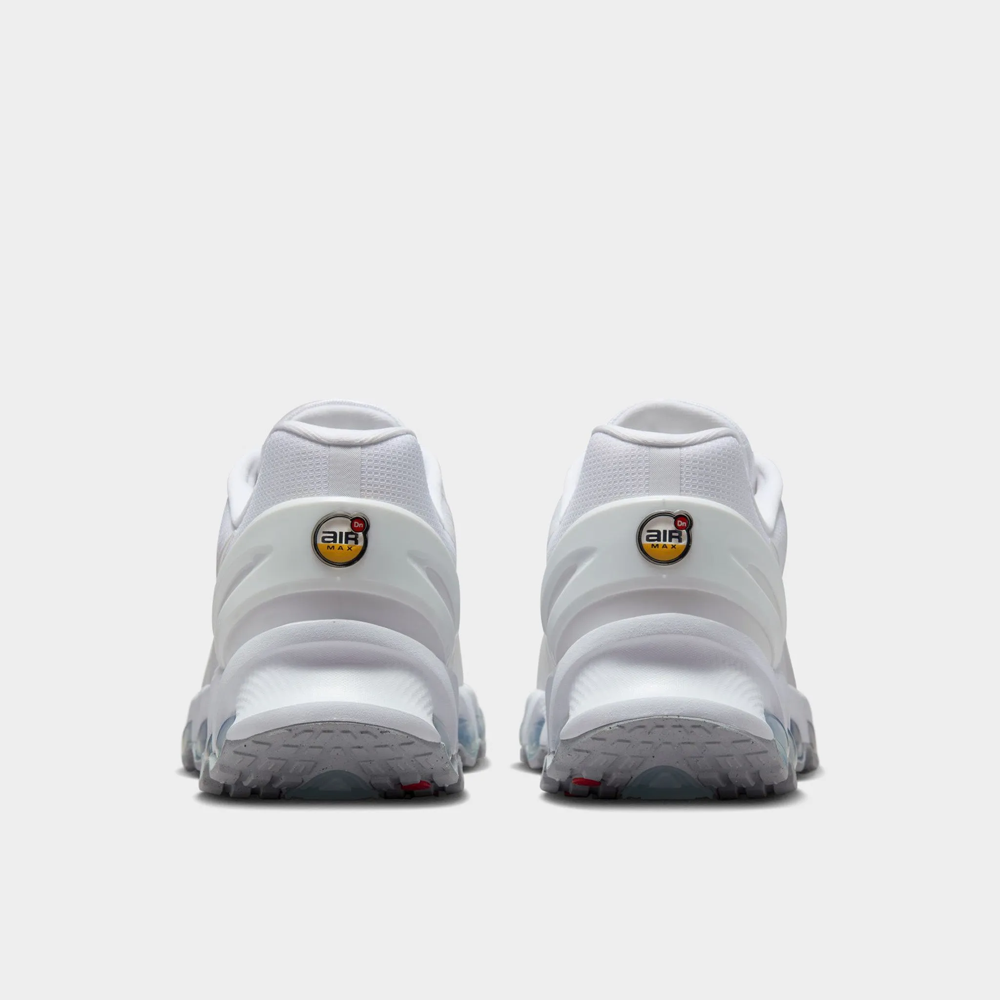 Nike Air Max DN8 White / Metallic Silver - White Low Rise