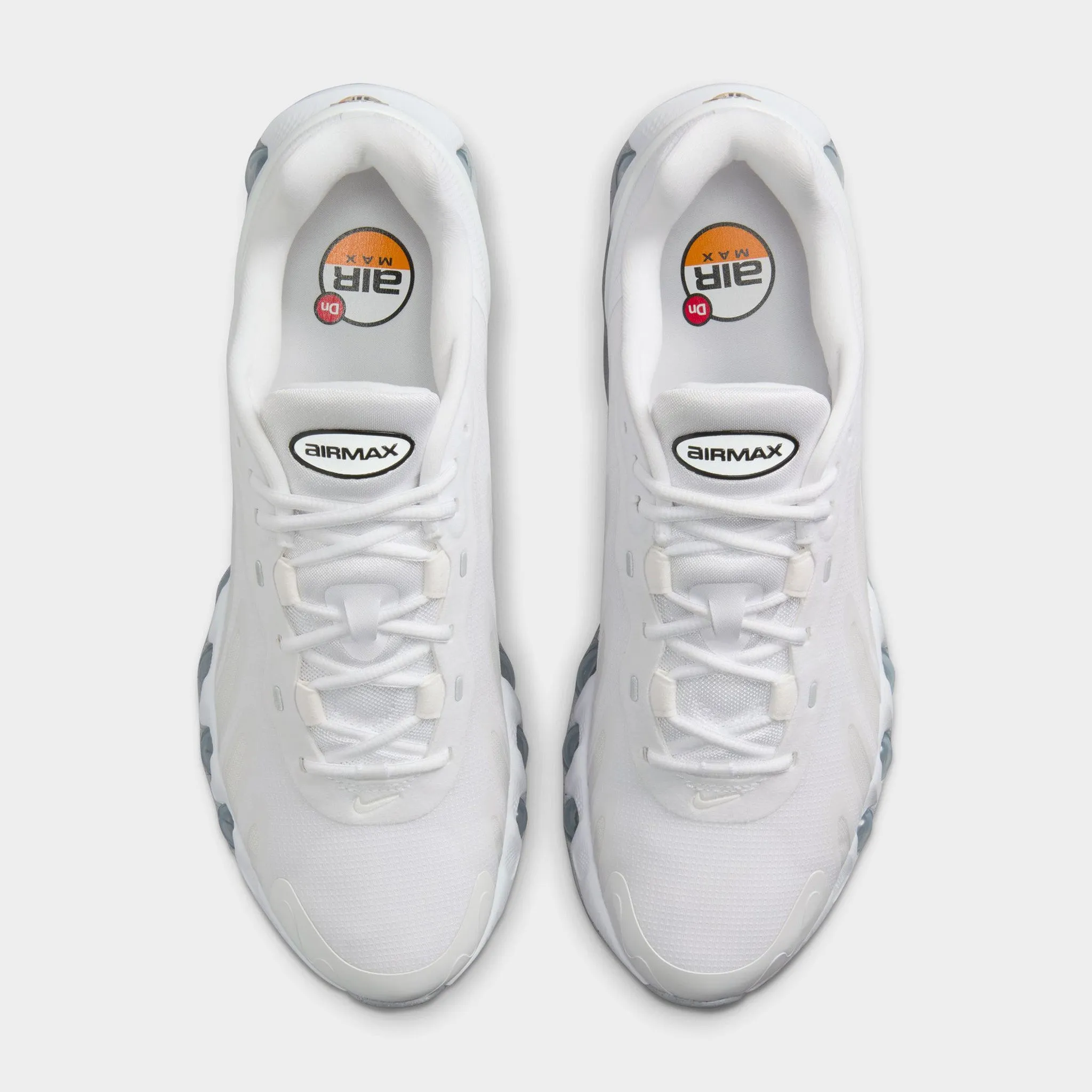 Nike Air Max DN8 White / Metallic Silver - White Daily Comfort