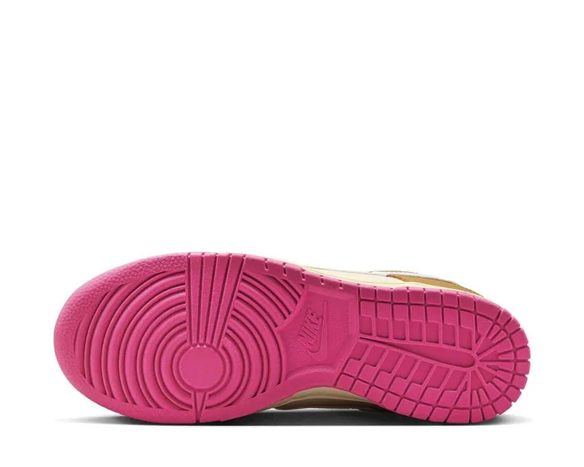 Nike Dunk Low SE W Easy Wear Reinforced