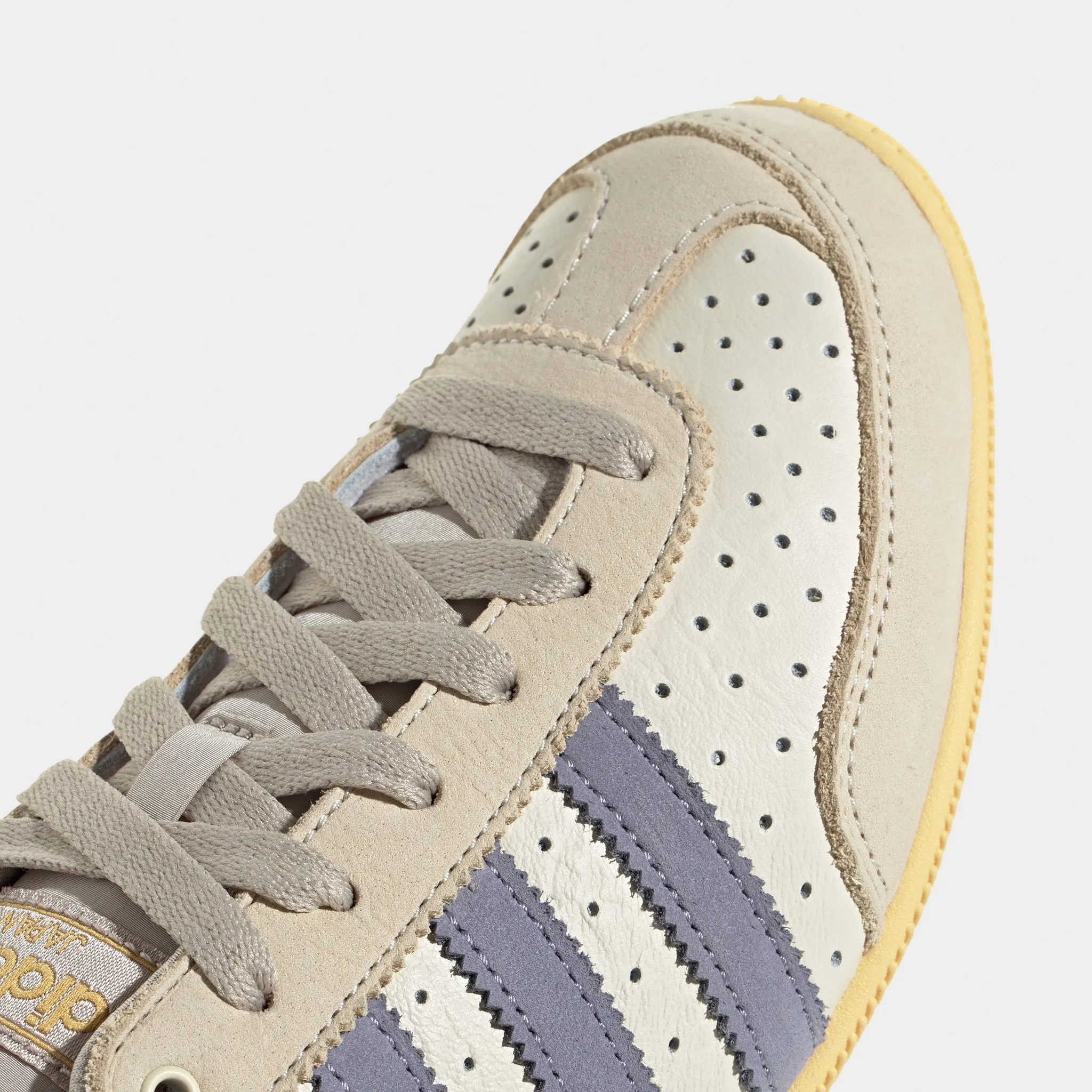 Comfortable Wear Enhanced grip adidas Women's Japan Cream White / Silver Violet - Wonder Beige