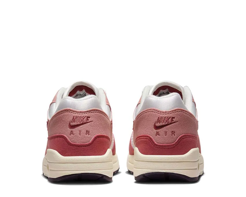 Foot Grace Nike Air Max 1 '87