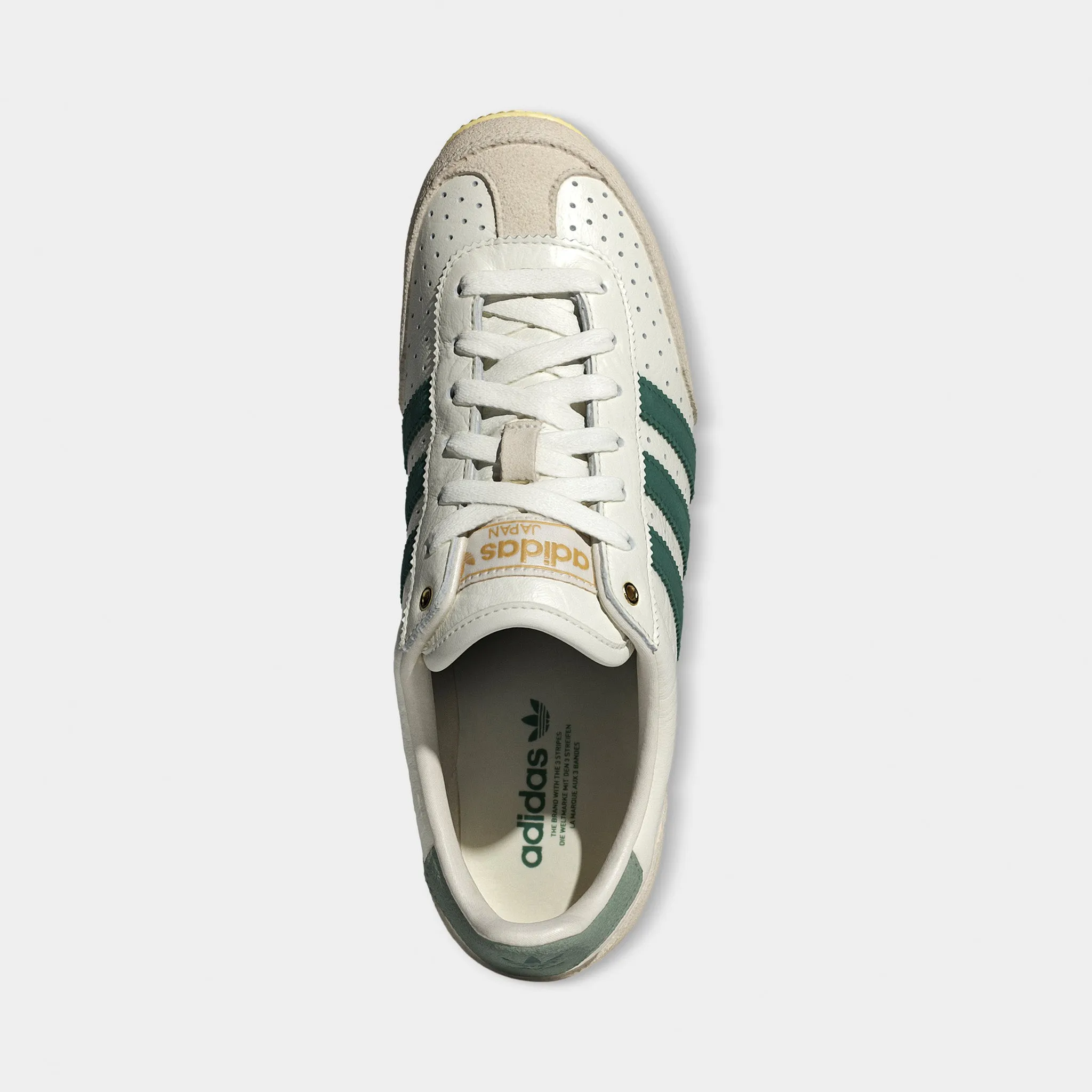 Wide Path Good Traction adidas Originals Women's Japan Off White / Collegiate Green - Orange Tint