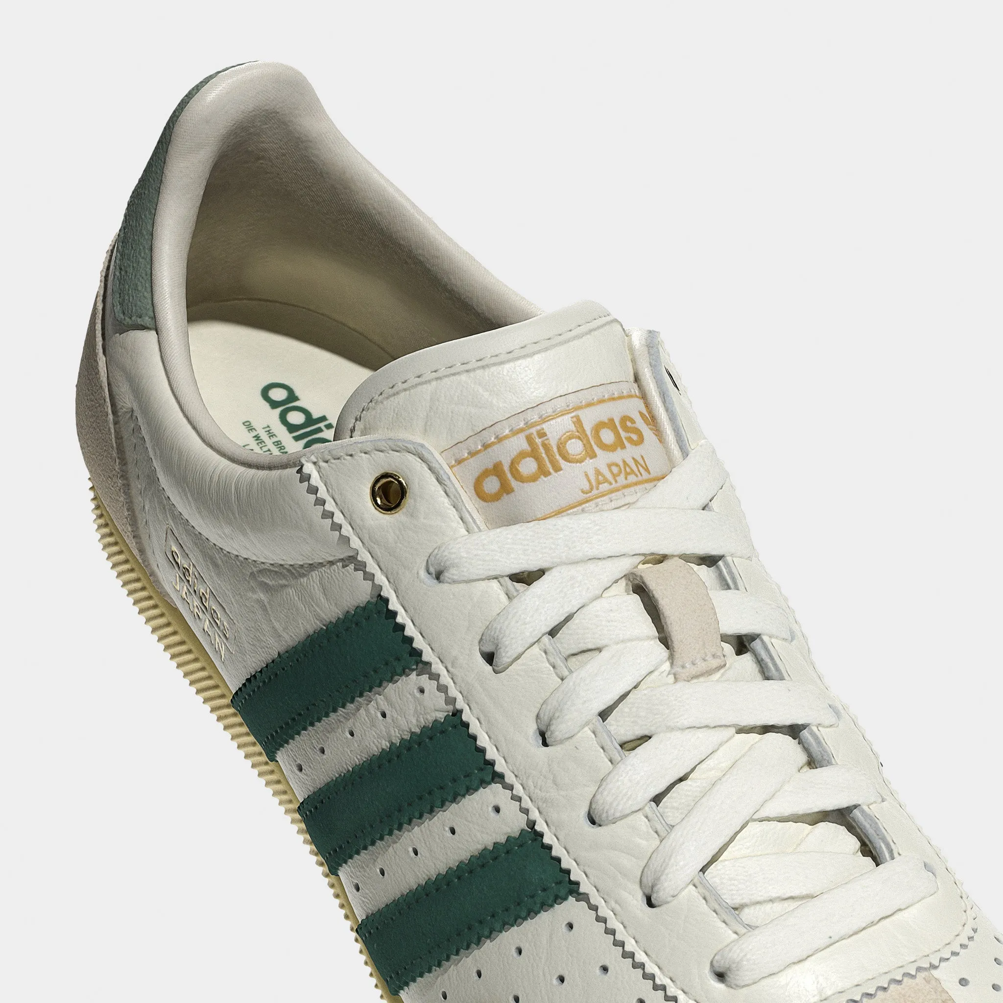 adidas Originals Women's Japan Off White / Collegiate Green - Orange Tint Couple Pair