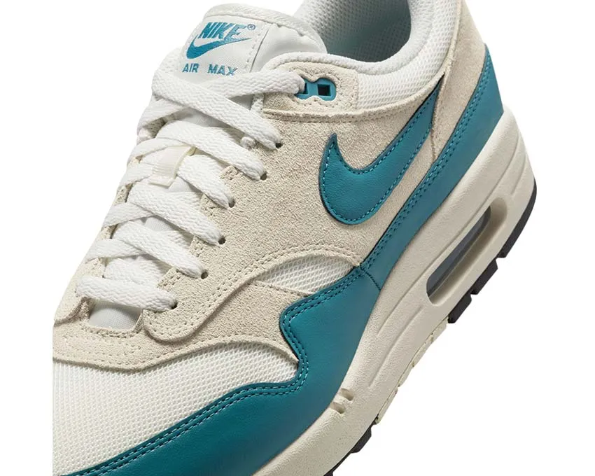 Nike Air Max 1 "Smokey Blue" Port Walk Fashionable Design