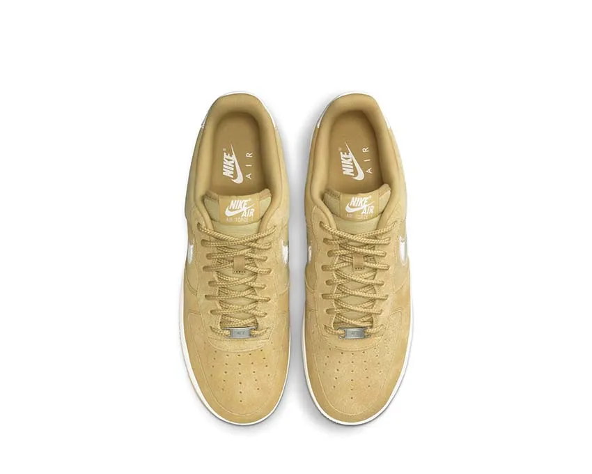 Lake Trek Flex Technology Nike Air Force 1 '07 LV8 "Buff Gold"