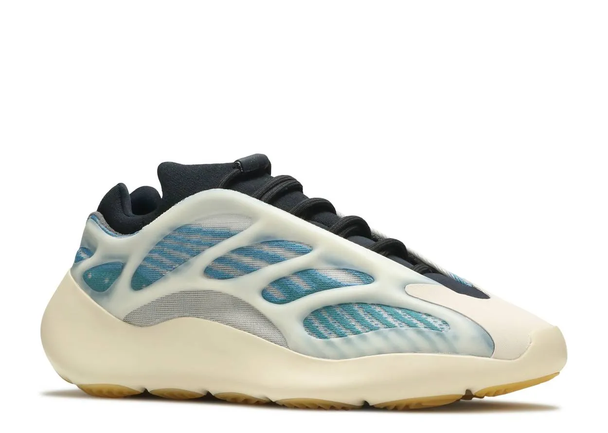 Urban Utility Toe Space Adidas Yeezy 700 V3 Kyanite