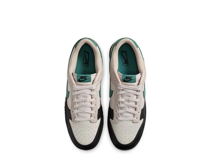 Nike Dunk Low Black Toe Seasonal Favorite Slim Build