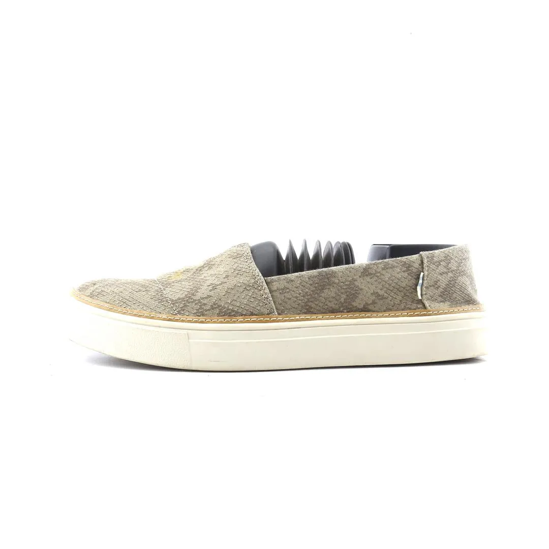 TOMS  PARKER Beach Vibe Comfort Step