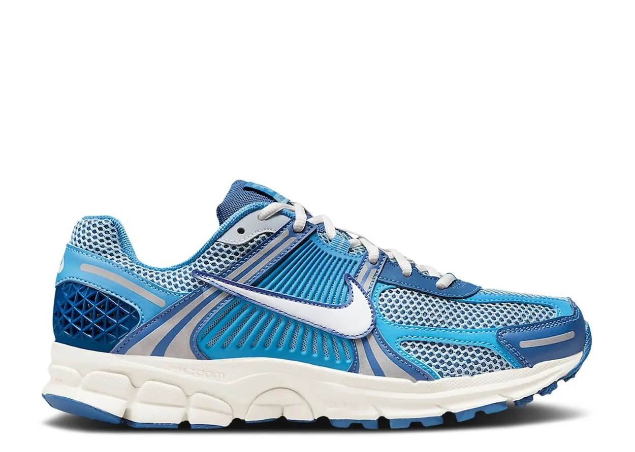 indoor activities Nike Zoom Vomero 5 Worn Blue
