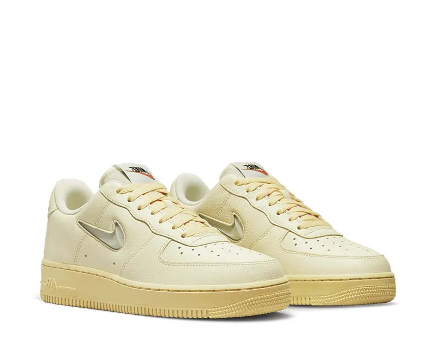 Nike Air Force 1 '07 LX Pull on