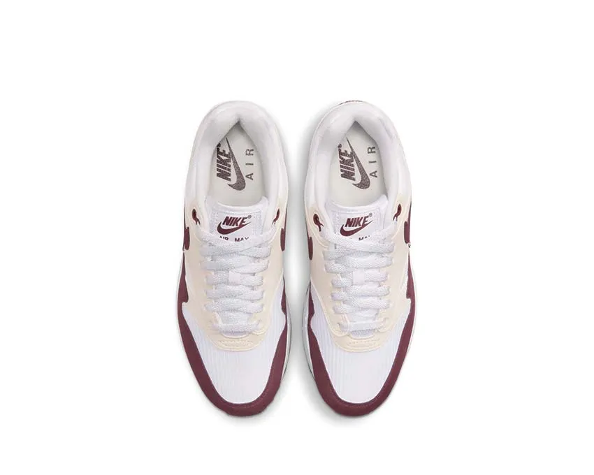 Light Impact Date Outfit Nike Air Max 1 W "Night Maroon"