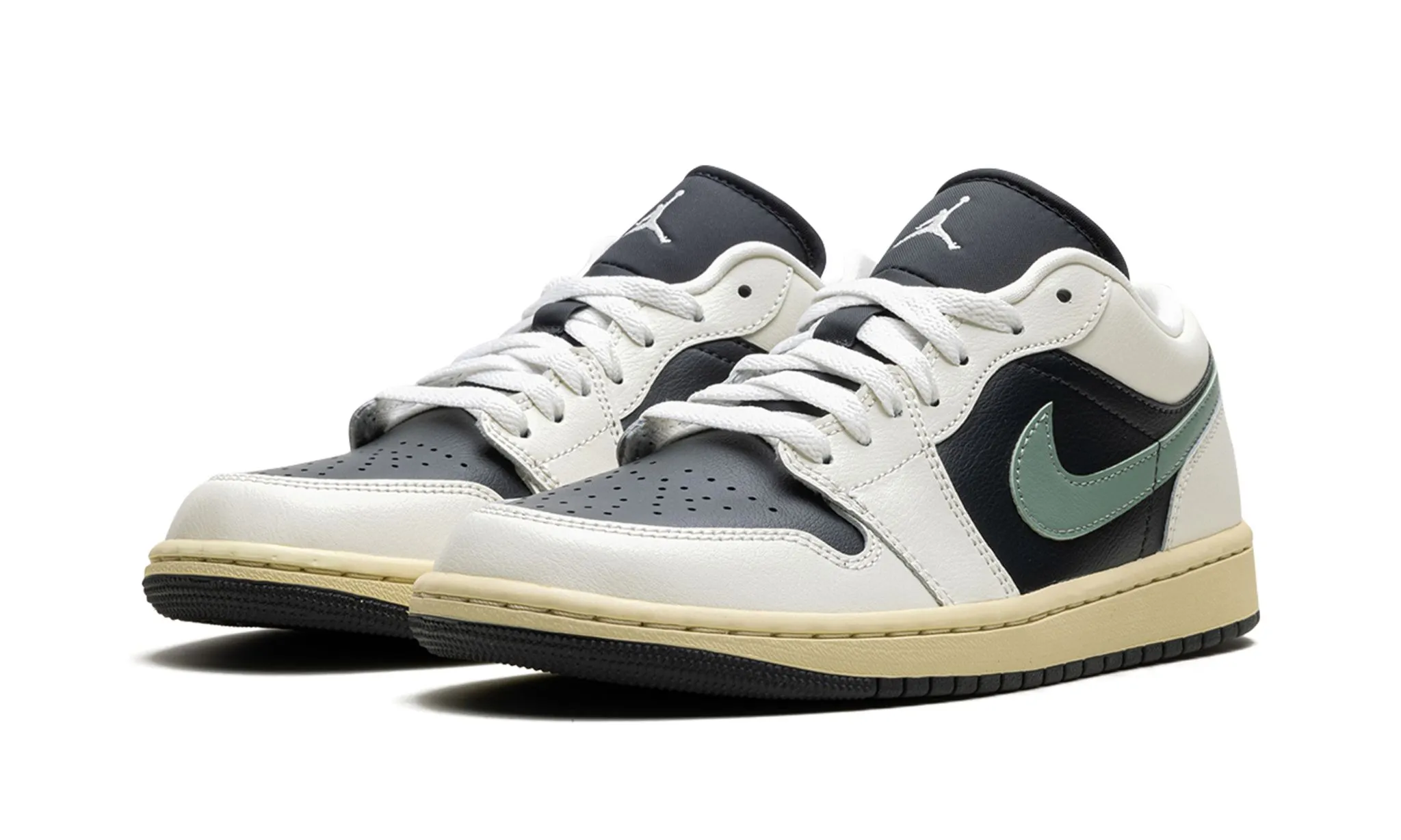 Wmns Air Jordan 1 Low 'Jade Smoke' Workout Toe Guard