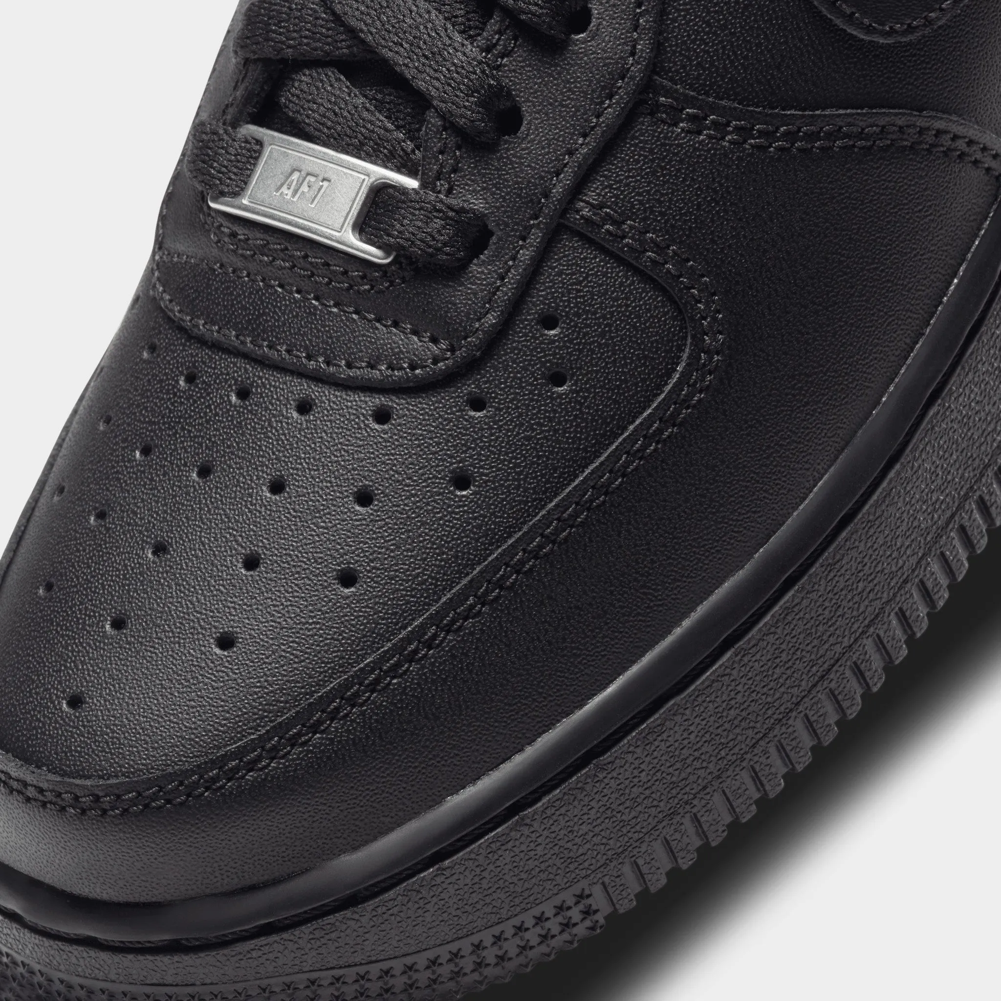 synthetic material Nike Women's Air Force 1 07 Black / Black