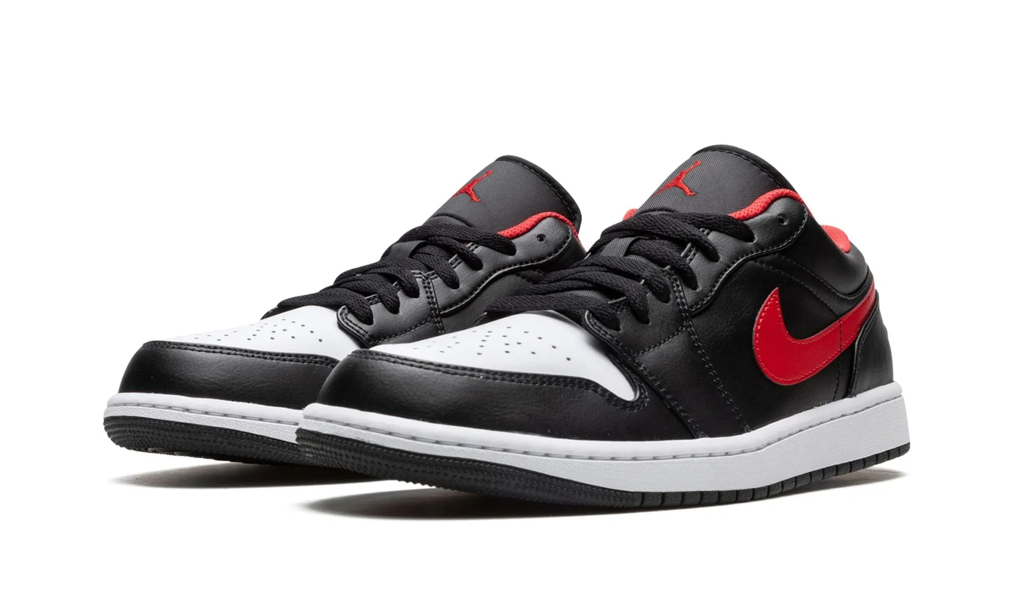 Timeless Fit Air Jordan 1 Low BlackFireRedWhite / White Toe