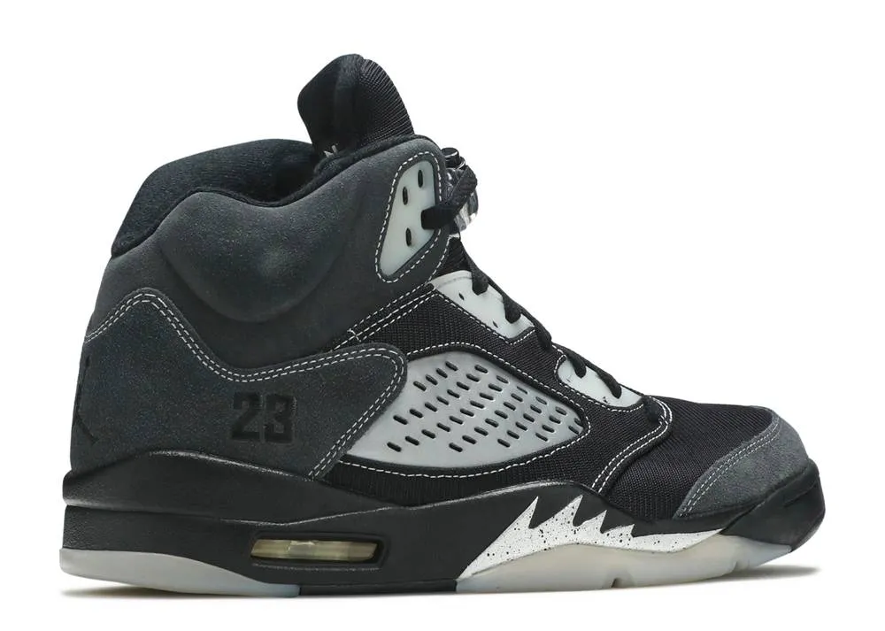Flexible Elastic upper Air Jordan 5 Retro Anthracite